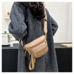 ⁦شنطه شولدر MIUMIU⁩ - الصورة ⁦2⁩