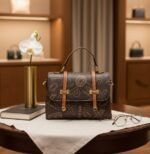 ⁦شنطه كروس مستورده⁩ - الصورة ⁦4⁩