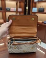 ⁦شنطه كروس مستورده⁩ - الصورة ⁦6⁩